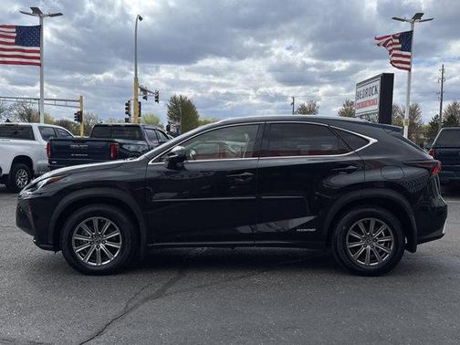 Caviar 2021 Lexus NX 300h Base