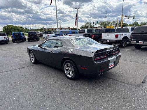 2018 Dodge Challenger SXT