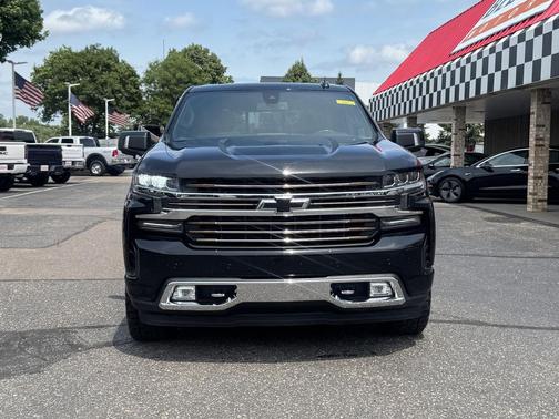 Black 2019 Chevrolet Silverado 1500 High Country