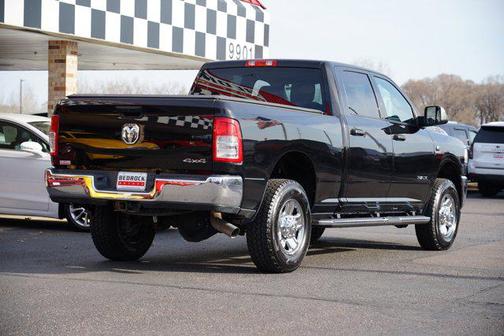 2021 RAM 3500 Tradesman Crew Cab 4x4 6'4' Box