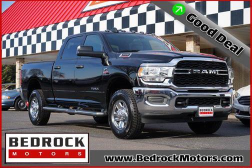 2021 RAM 3500 Tradesman Crew Cab 4x4 6'4' Box
