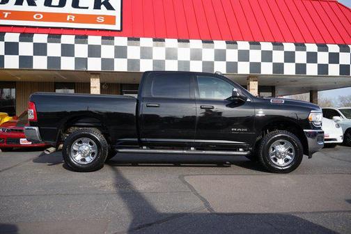 2021 RAM 3500 Tradesman Crew Cab 4x4 6'4' Box