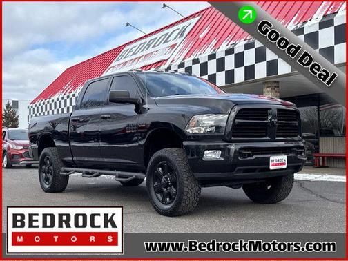 2017 RAM 2500 Big Horn Crew Cab 4x4 6'4' Box