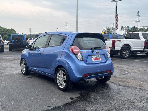 2015 Chevrolet Spark LS