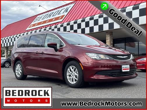 Velvet Red Pearlcoat 2017 Chrysler Pacifica Touring