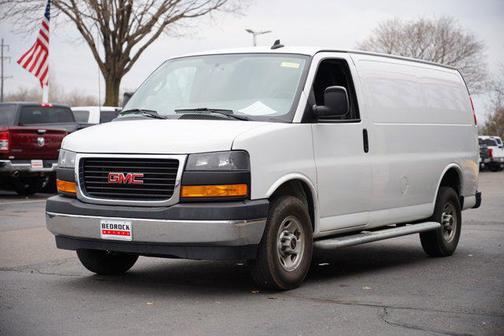 2022 GMC Savana 2500 Work Van