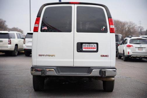 2022 GMC Savana 2500 Work Van