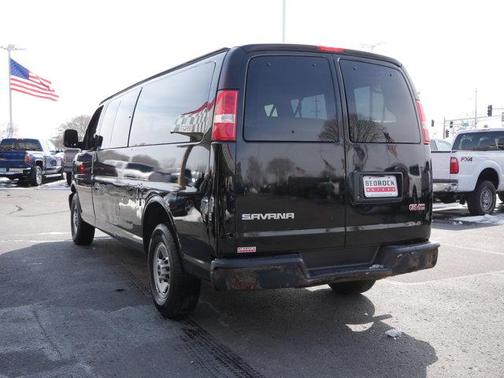 2017 GMC Savana 3500 LS