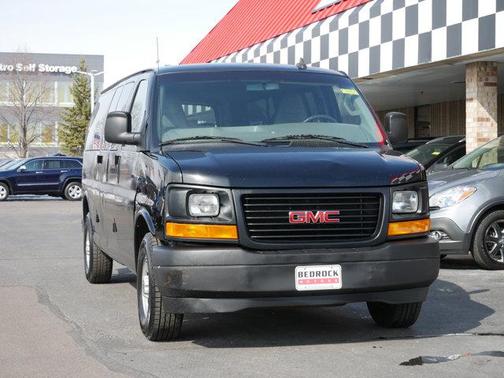 2017 GMC Savana 3500 LS