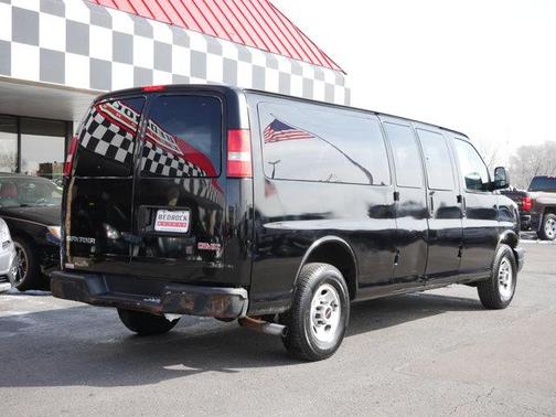 2017 GMC Savana 3500 LS