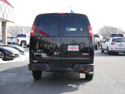 2017 GMC Savana 3500 LS