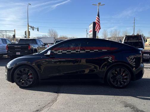 2022 Tesla Model Y Performance Dual Motor All-Wheel Drive