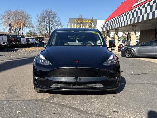 2022 Tesla Model Y Performance Dual Motor All-Wheel Drive