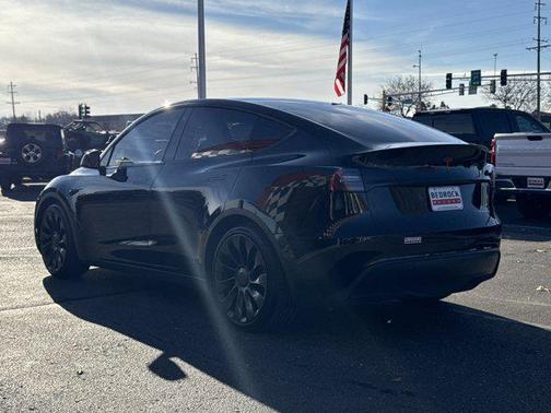 2022 Tesla Model Y Performance Dual Motor All-Wheel Drive