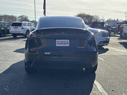 2022 Tesla Model Y Performance Dual Motor All-Wheel Drive