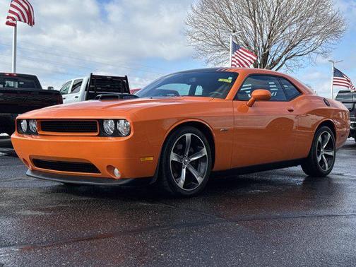 2014 Dodge Challenger Shaker Pkg