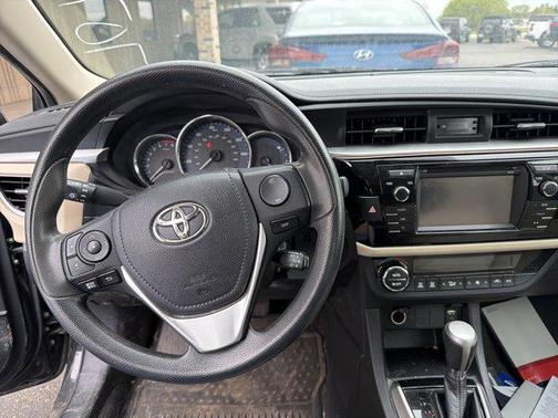 Black Sand Pearl 2016 Toyota Corolla LE