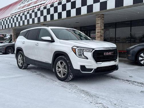 2022 GMC Terrain SLE