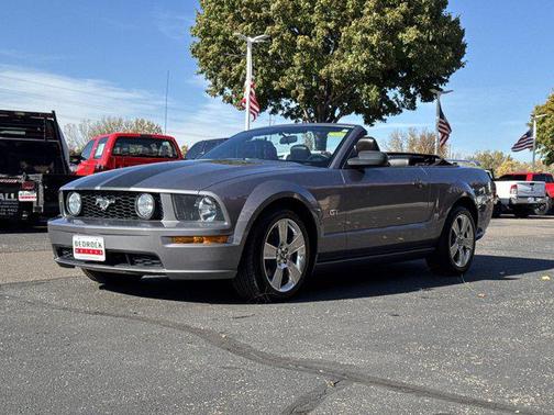 2006 Ford Mustang GT Premium