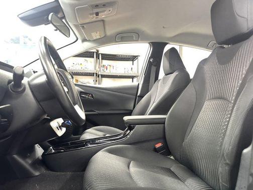 2017 Toyota Prius Three