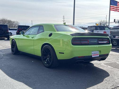 Sublime Pearl Coat 2015 Dodge Challenger SRT Hellcat