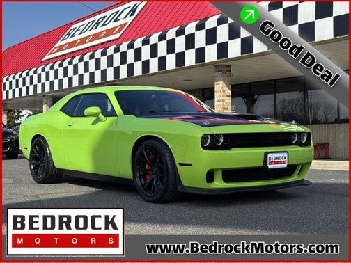 Sublime Pearl Coat 2015 Dodge Challenger SRT Hellcat
