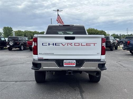 Summit White 2021 Chevrolet Silverado 2500 LT