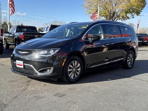 2020 Chrysler Pacifica Touring-L Plus