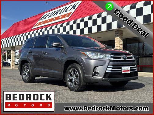 Predawn Gray Mica 2019 Toyota Highlander LE