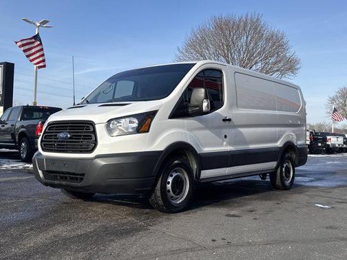 2017 Ford Transit-250 Base