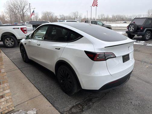 2024 Tesla Model Y Long Range Dual Motor All-Wheel Drive