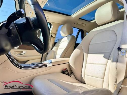 2021 Mercedes-Benz GLC 300 4MATIC
