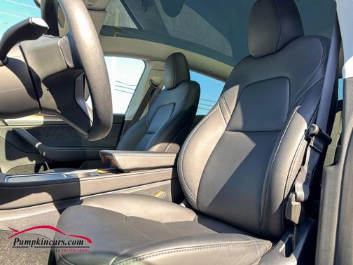 2024 Tesla Model Y Long Range Dual Motor All-Wheel Drive