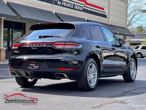 2021 Porsche Macan Base