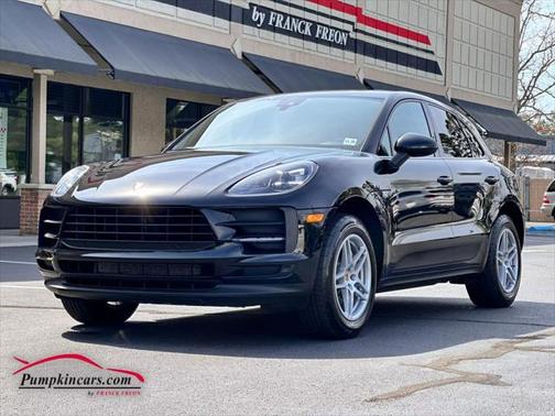 2021 Porsche Macan Base