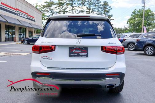 White 2023 Mercedes-Benz GLB 250 4MATIC