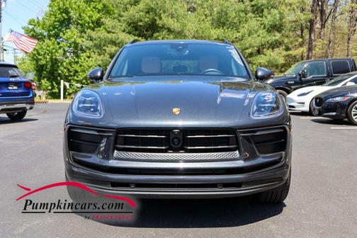 Gray 2023 Porsche Macan Macan Sport Edition