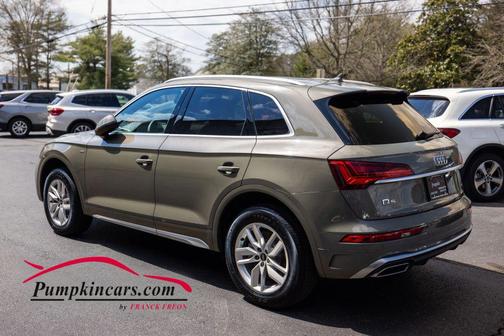 Chronos Gray Metallic 2023 Audi Q5 45 S line Premium