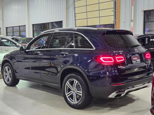 2022 Mercedes-Benz GLC 300 4MATIC