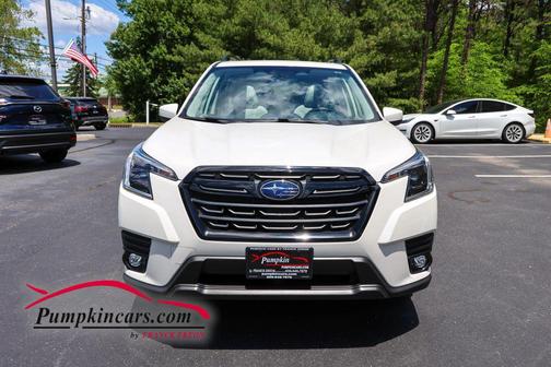 White 2024 Subaru Forester Sport