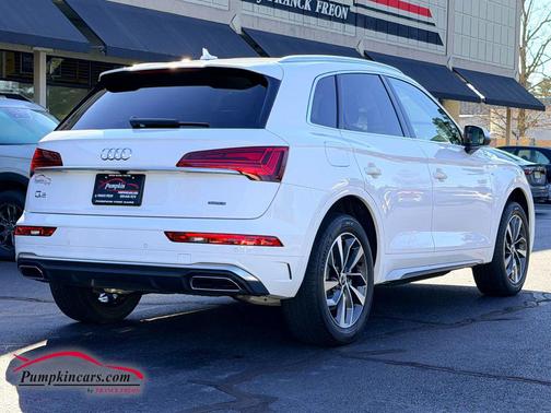 2023 Audi Q5 45 S line Premium Plus