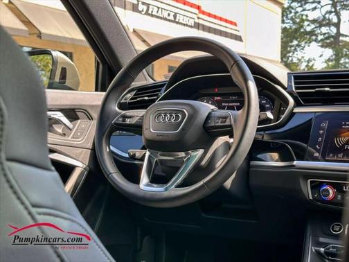 2024 Audi Q3 45 S line Premium Plus