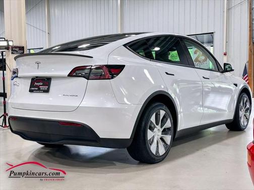 2023 Tesla Model Y Long Range Dual Motor All-Wheel Drive
