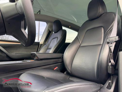 2024 Tesla Model Y Long Range Dual Motor All-Wheel Drive