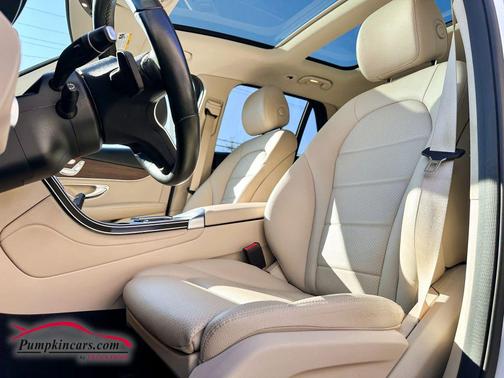 2021 Mercedes-Benz GLC 300 4MATIC