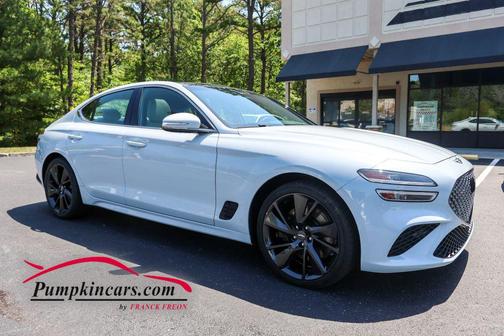 White 2022 Genesis G70 3.3T AWD