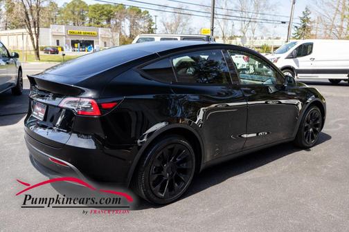 2022 Tesla Model Y Long Range Dual Motor All-Wheel Drive