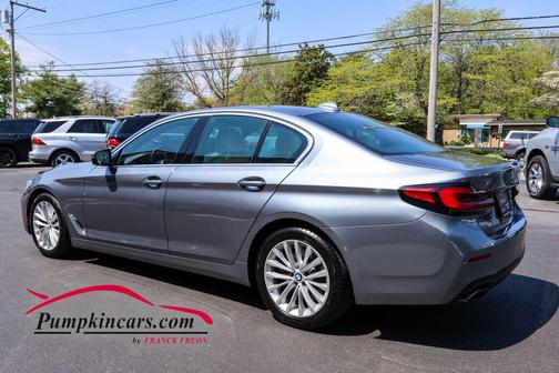 Gray 2021 BMW 530 xDrive