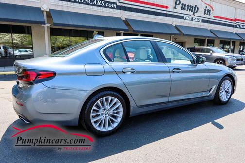 Gray 2021 BMW 530 xDrive