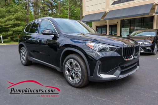Black 2023 BMW X1 xDrive28i
